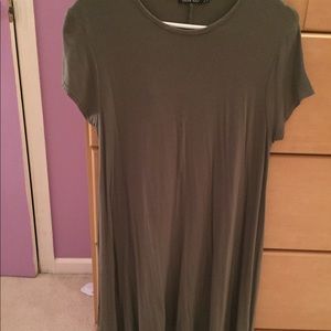 Boohoo Army Green T-shirt Dress